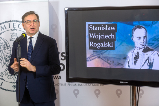 Dr Jarosław Szarek, prezes IPN podczas konferencji prasowej o wkładzie polskich uczonych w rozwój cywilizacji – 4 lutego 2021. Fot. Sławek Kasper (IPN)